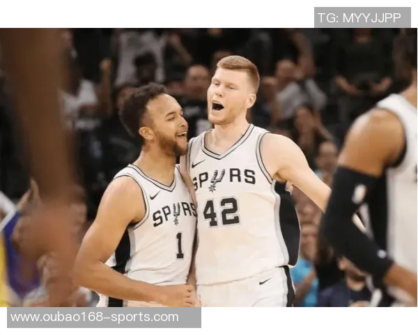 狼队重燃旧情考虑加里奥尼尔前主帅仍受俱乐部高度评价