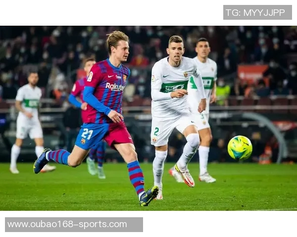 佩杜拉透露巴萨关注DV9米兰对夏窗免签表现出浓厚兴趣